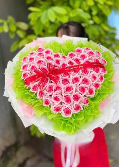 bó hoa hồng sáp trái tim