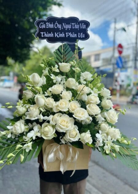 giỏ hoa viếng chia buồn tang lễ