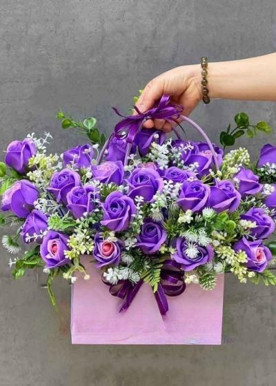 giỏ hoa hồng sáp tặng mẹ