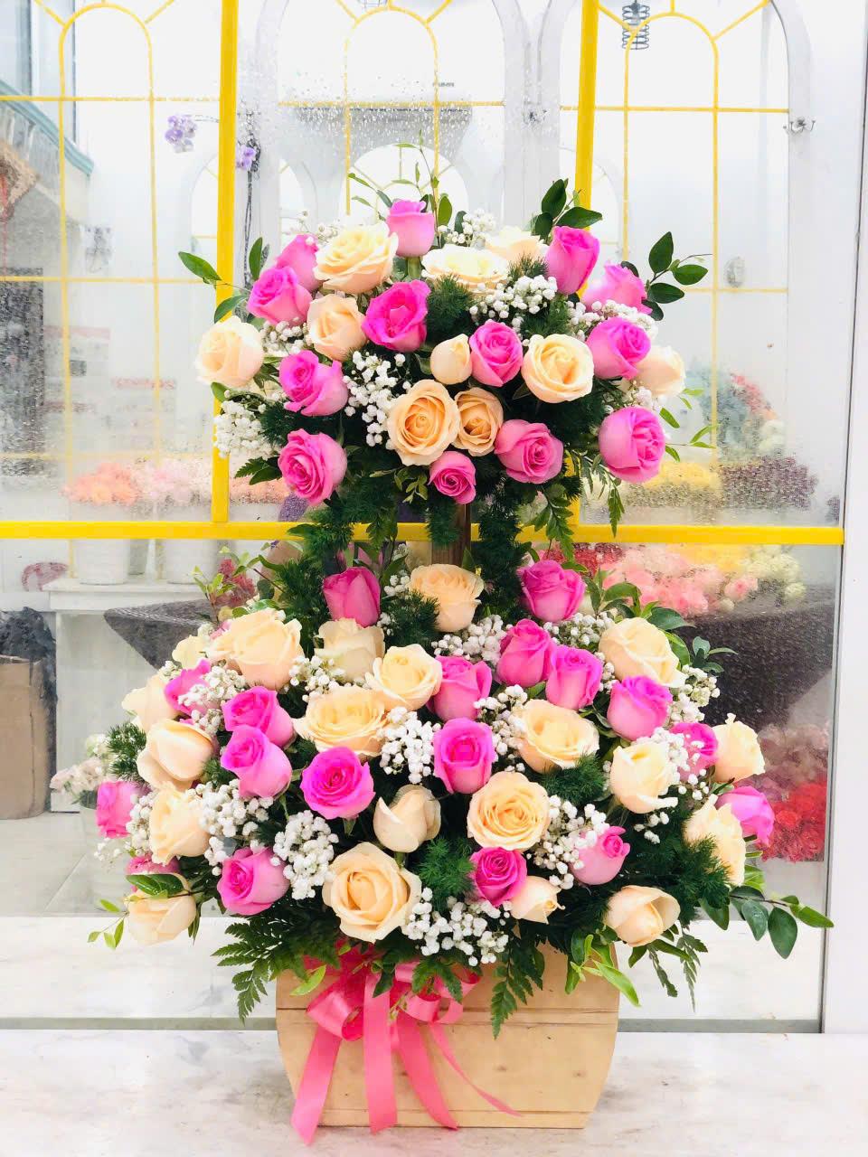 Giỏ Hoa Hồng Đẹp-DVGH01 1 giỏ hoa hồng đẹp