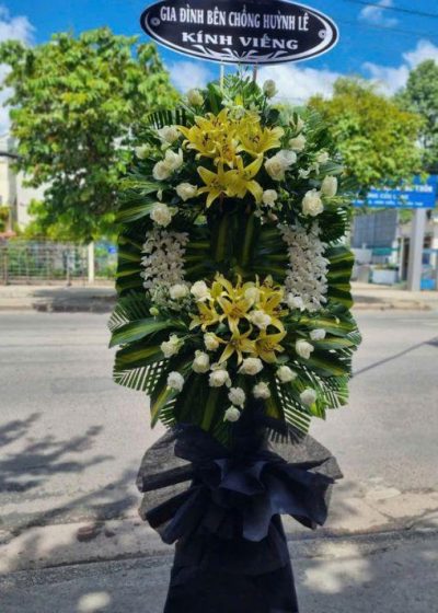 kệ hoa viếng tang lễ thành kính phân ưu