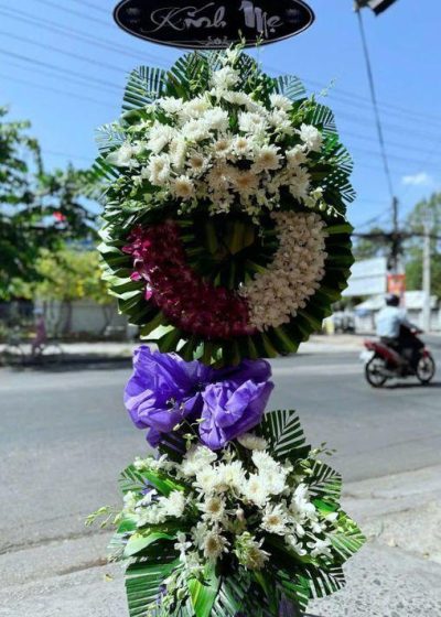 kệ hoa viếng tang lễ thành kính phân ưu4