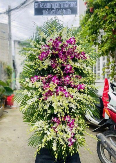 kệ hoa viếng tang lễ thành kính phân ưu 7