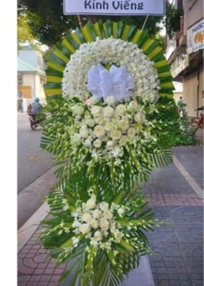 lẵng hoa viếng đám tang đẹp