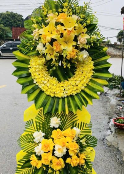 vòng hoa viếng tang lễ
