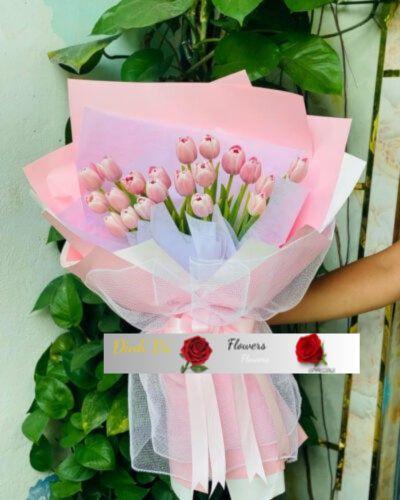 bó hoa tulip dễ thương