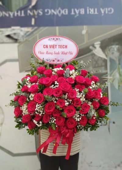 gỉỏ hoa hong đỏ tình yêu nồng cháy