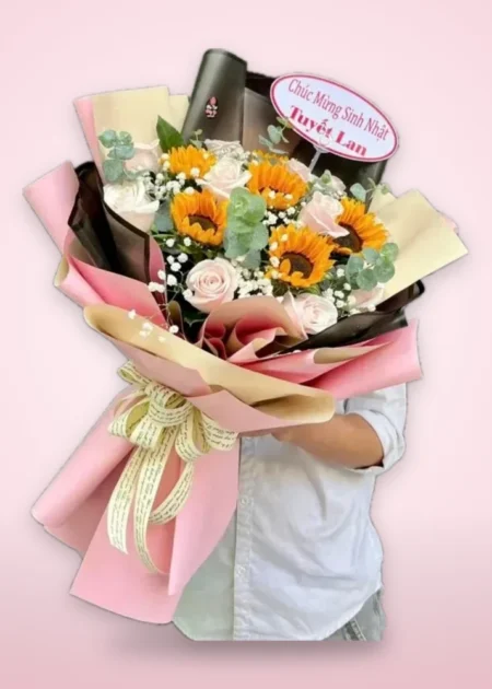 Bó Hoa Xinh Hoa Hồng Kem và Hoa Hướng Dương -vlt021