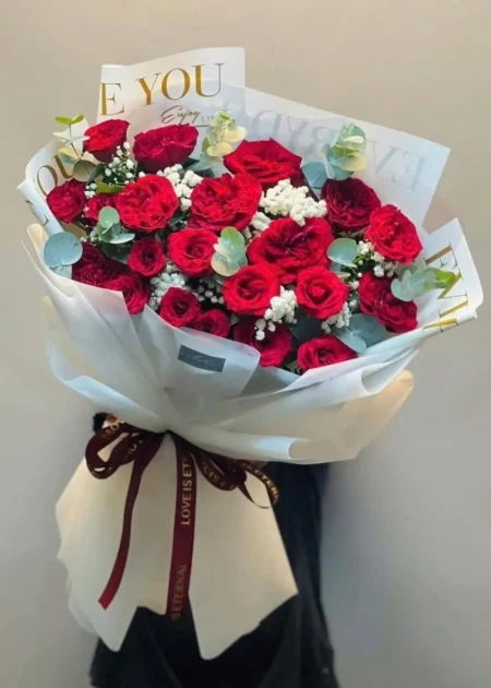 Bó hoa hồng đỏ anh nhớ em