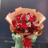 bó hoa hồng đỏ giấy rose gold