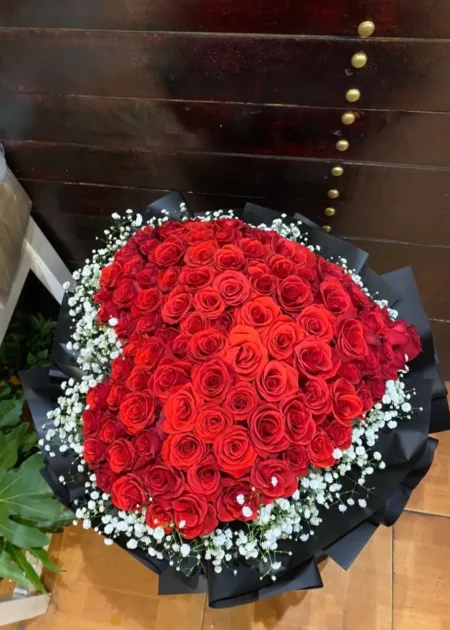 bó hoa hồng đỏ khổ lớn nhiều bông