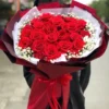 bó hoa hồng đỏ tặng người yêu