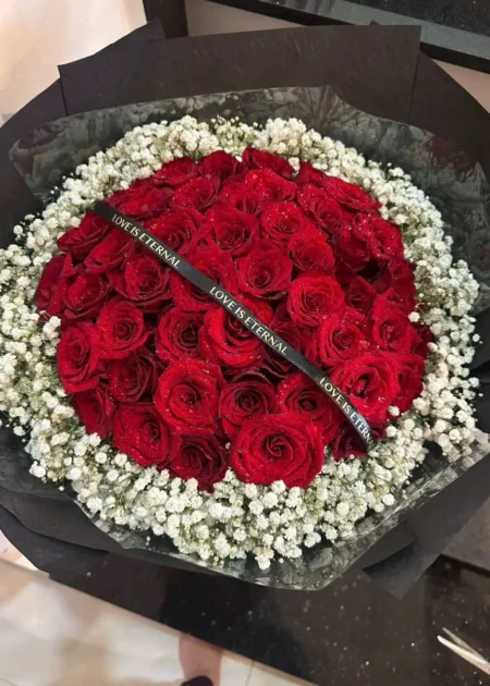 Bó Hoa Hồng Nhung – Tình Yêu Vĩnh Cửu