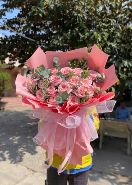 bó hoa hồng tặng bạn gái