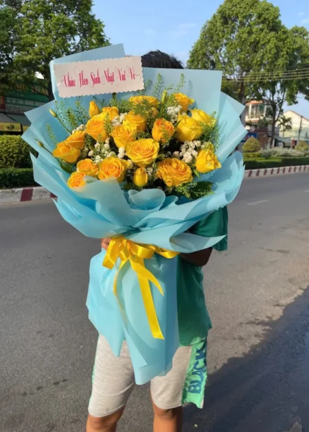 bó hoa hồng vàng