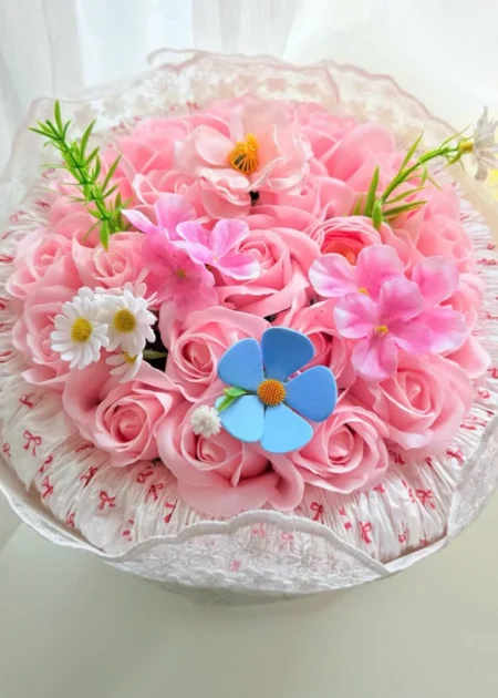 Bó Hoa Sáp Mix Nhiều Loại Hoa Đua Nhau Nở