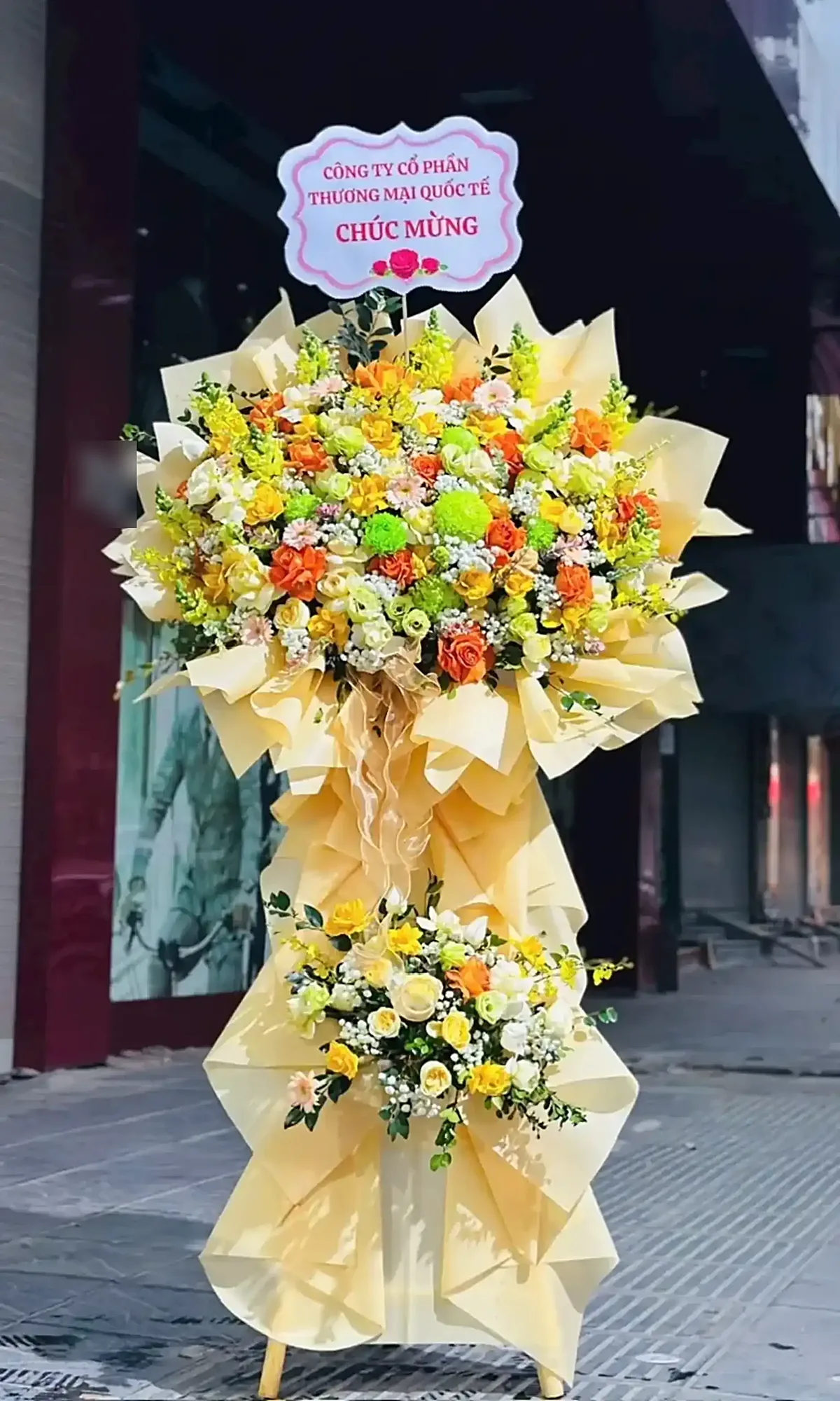 Kệ Hoa Giấy Vàng Bơ – Nắng Vàng Hưng Thịnh – DVKT308 6 kệ hoa giấy vàng bơ Nắng Vàng Hưng Thịnh