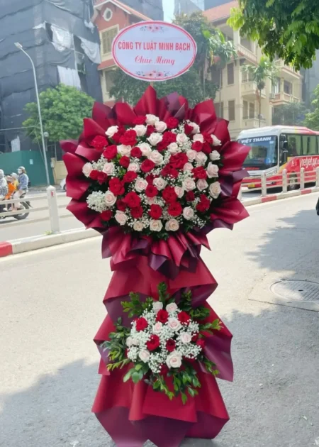lẵng hoa chúc mừng bứt phá vươn xa